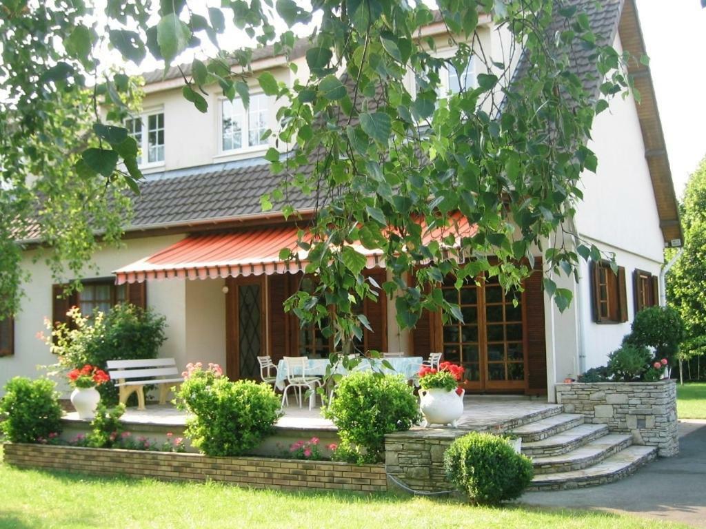 La Rachere Vayres-sur-Essonne Екстериор снимка